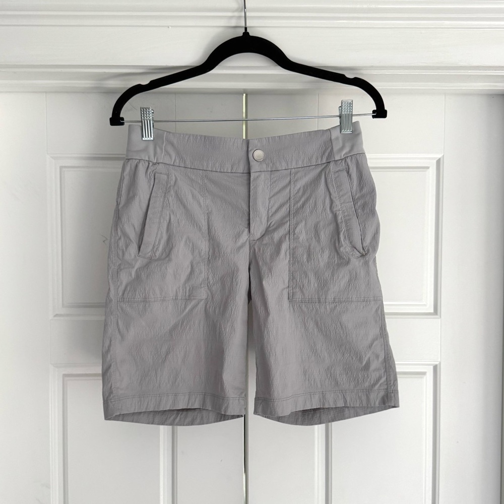Athleta Grey Trekkie Shorts 8” inseam, size 2